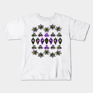 Christmas Holiday Green and Purple Kids T-Shirt